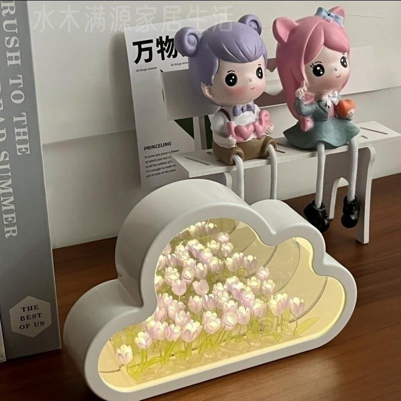 Cloud tulip mirror night light